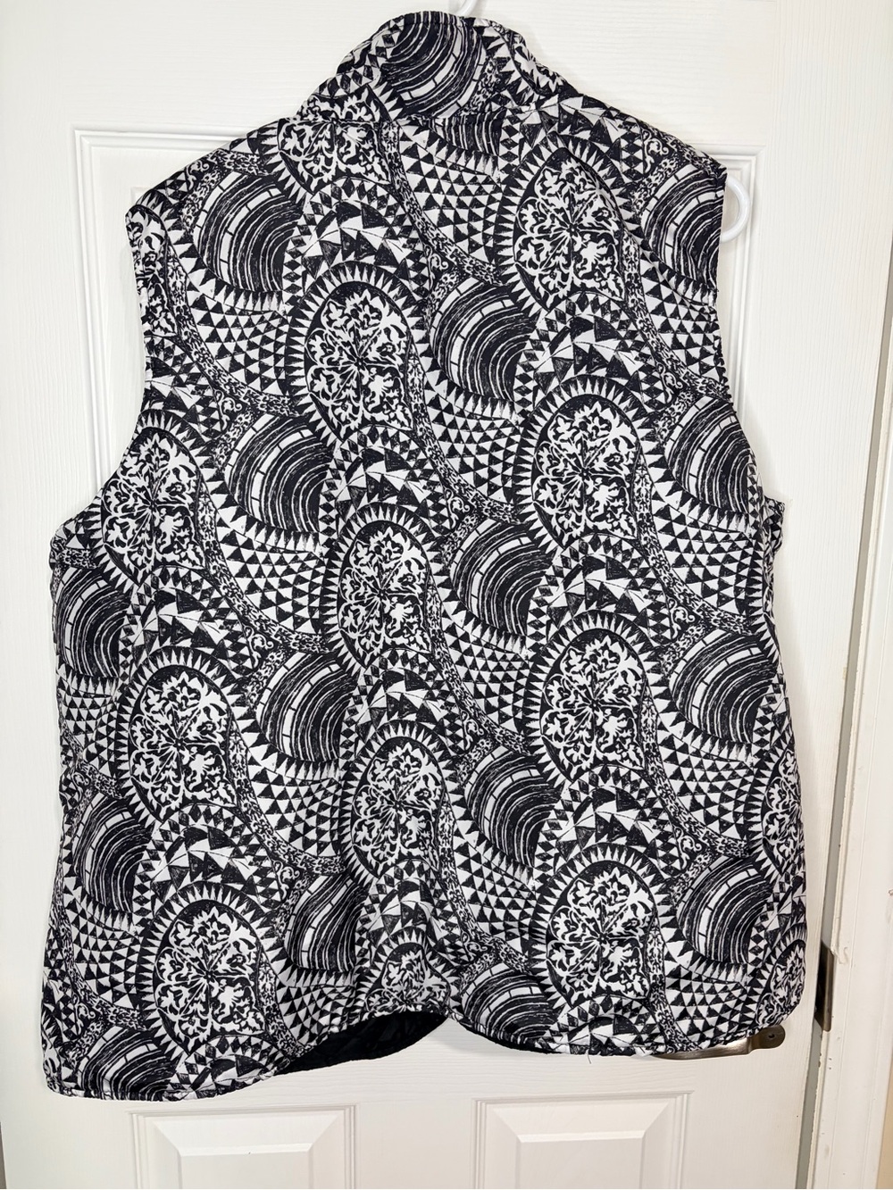 Quilted Jacket Label - Picture 4 of 5